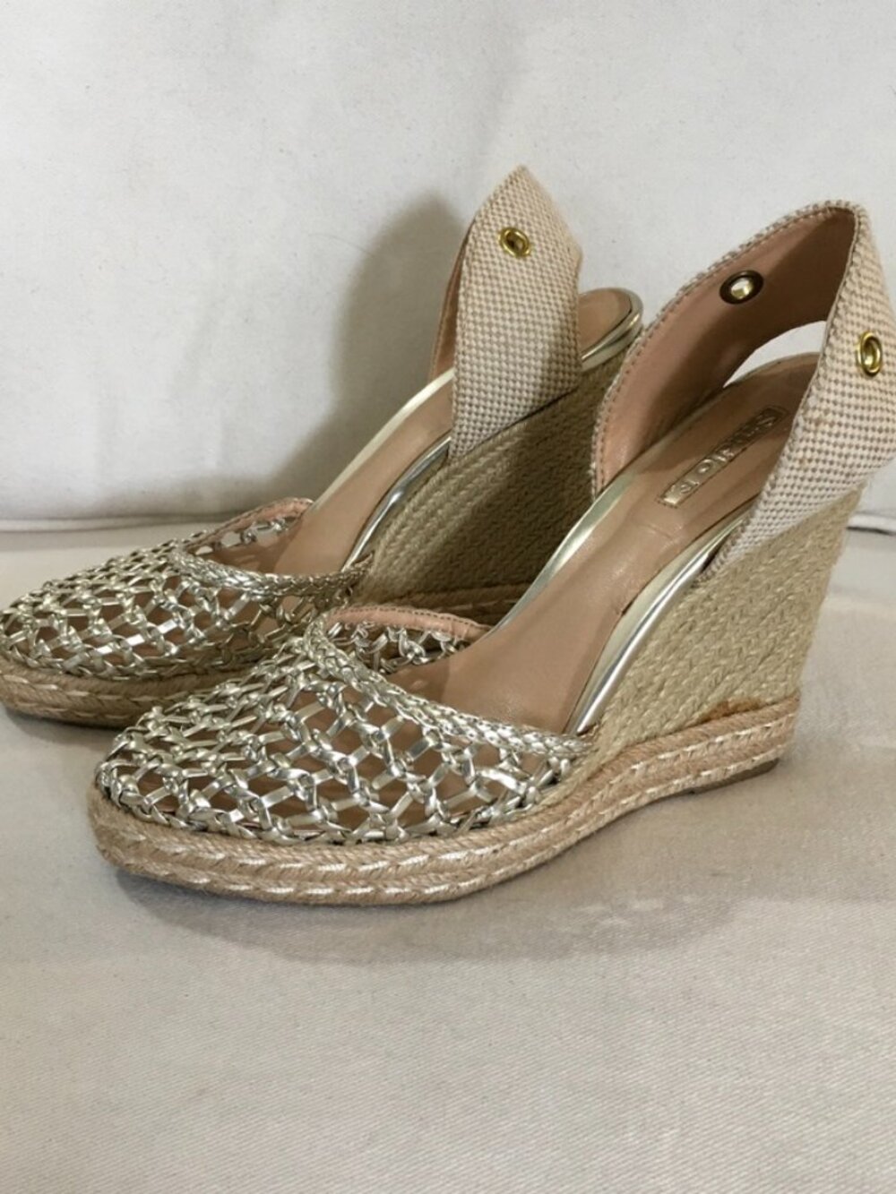 Studio F Women's Espadrille Gold Heels